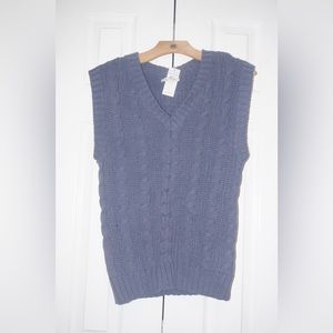 american eagle, US medium sweater vest